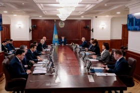 The Prime Minister also addressed domestic pharmaceutical manufacturers, emphasizing that the state will support only those who do not artificially inflate prices - photo 1