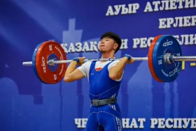 Ақжол Құрманбек ауыр атлетикадан Қазақстанның жаңа чемпионы атанды - фото 19