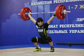 Ақжол Құрманбек ауыр атлетикадан Қазақстанның жаңа чемпионы атанды - фото 21