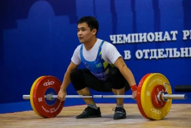 Ақжол Құрманбек ауыр атлетикадан Қазақстанның жаңа чемпионы атанды - фото 31