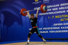 Ақжол Құрманбек ауыр атлетикадан Қазақстанның жаңа чемпионы атанды - фото 39