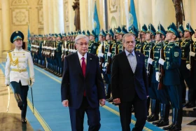 Президент Исламской Республики Иран прибыл в Акорду - фото 1