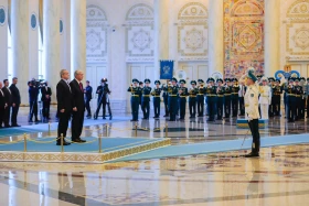 President Tokayev welcomes Masoud Pezeshkian in Akorda - photo 4