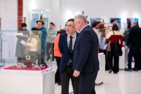 A renowned jeweler held an exhibition dedicated to Independence Day - photo 11