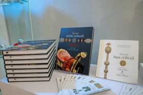 A renowned jeweler held an exhibition dedicated to Independence Day - photo 16