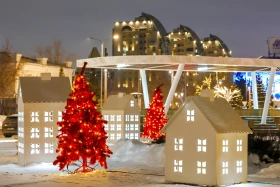 Up to 40 New Year trees light up Astana’s Ertegi Fest - photo 9