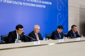 Қаржы министрі салық салудың сервистік моделі қалай іске асатынын түсіндірді - фото 5