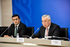 Қаржы министрі салық салудың сервистік моделі қалай іске асатынын түсіндірді - фото 8