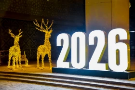 Festive decoration of the capital for the New Year - photo 3