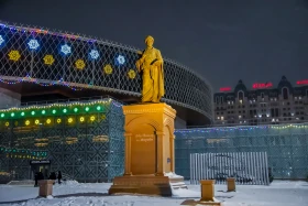 Festive decoration of the capital for the New Year - photo 11