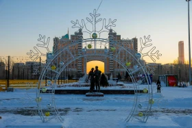 Festive decoration of the capital for the New Year - photo 23