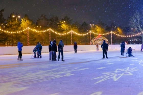Festive decoration of the capital for the New Year - photo 40