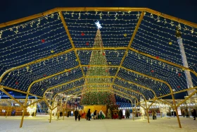 Festive decoration of the capital for the New Year - photo 55