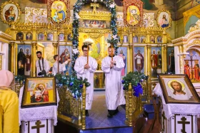 Orthodox Christians in Kazakhstan celebrate Christmas - photo 9