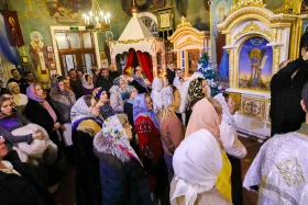 Orthodox Christians in Kazakhstan celebrate Christmas - photo 13