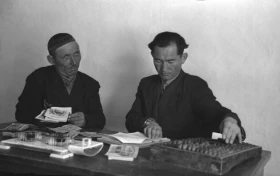 Workers of Kyzylorda Region in 1956 - photo 4