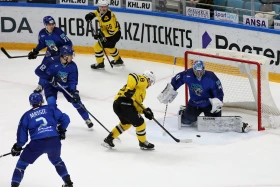 The Battle Between Barys and Severstal - photo 10