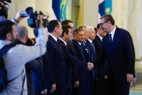 Serbian President Aleksandar Vučić arrives at Akorda - photo 3