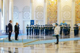 Serbian President Aleksandar Vučić arrives at Akorda - photo 4
