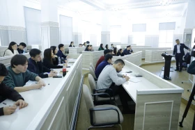 Kazinform мамандары MNU студенттеріне төте жазу әліпбиін үйретеді - фото 11