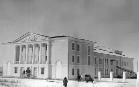 Дом культуры совхоза имени Ленина - фото 1
