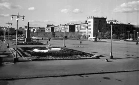 View of the city of Karaganda, 1959 - photo 3