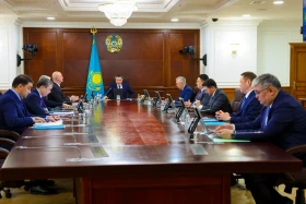 PM Bektenov orders to maintain housing construction paces - photo 2