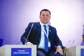 Проект новой Конституции обеспечит процессуальное равенство защиты и обвинения — депутат - фото 1