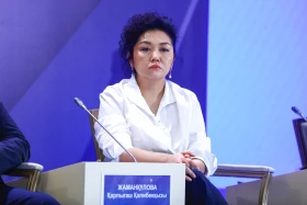 Абзал Құспан: Жаңа Конституция — адамға бағытталған мемлекеттік басқарудың жаңа философиясын қалыптастырады - фото 9