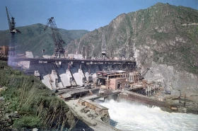 Construction of the Bukhtarma Hydroelectric Power Plant - photo 5