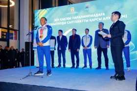 Қысқы Паралимпиада ойындарының чемпионы Ербол Хамитов Қазақстанға оралды - фото 4