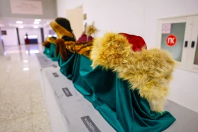 The taizhaq fur coat of Mirzhakyp Dulatuly was displayed — a unique exhibit of the museum - photo 6