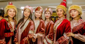 Алматы Наурызға дайындалуда: мерекелік көңіл-күй кадрда - фото 10