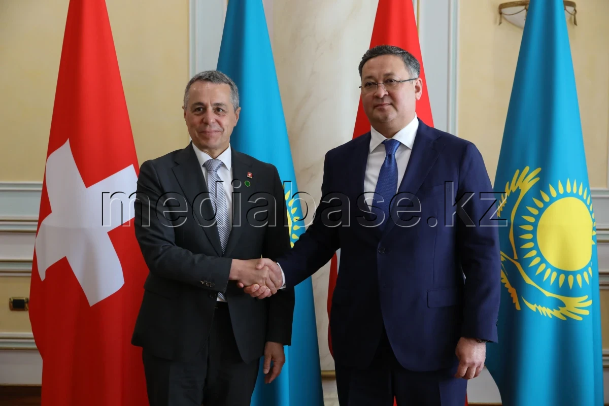 Швейцария сыртқы істер министрі Қазақстанға ресми сапармен келді - фото 1