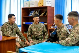 Inside the Army: One Day in the Life of a National Guard Soldier - photo 13
