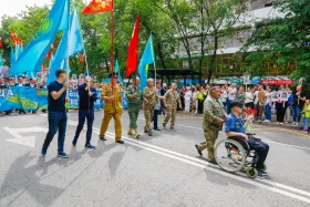 “Batyrlarğa Tağzym” Campaign: Thousands of Almaty Residents Honored WWII Heroe - photo 15
