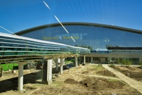 LRT Fares Can Be Paid via Face ID, Smartwatches, and Mobile Phones - photo 4