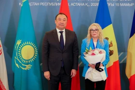 TRACECA countries sign agreement on unified transit permit - photo 9