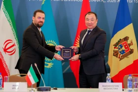 TRACECA countries sign agreement on unified transit permit - photo 15