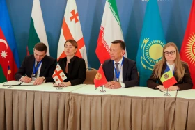 TRACECA countries sign agreement on unified transit permit - photo 17