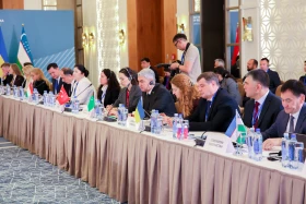 TRACECA countries sign agreement on unified transit permit - photo 23
