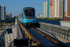The heavy passenger load caused brief interruptions in LRT operations, CTS reported - photo 2