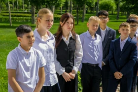 Сто школьников из регионов Казахстана посетили Акорду - фото 5