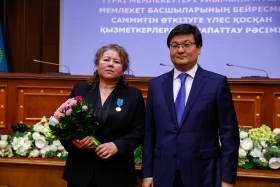Presidential Administration Affairs Office Employees Receive State Awards - photo 23