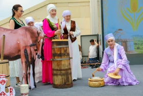 Фестиваль кумыса прошел в Астане