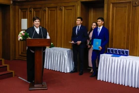 Мемлекет басшысы Президент Телерадиокешенінің қызметкерлерін марапаттады - фото 19