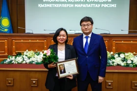 Мемлекет басшысы Президент Телерадиокешенінің қызметкерлерін марапаттады - фото 20