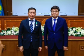 Мемлекет басшысы Президент Телерадиокешенінің қызметкерлерін марапаттады - фото 22