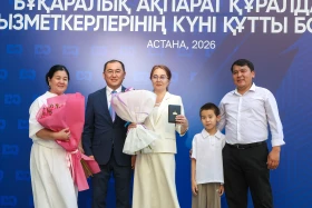 Мемлекет басшысының атынан Астанада бір топ БАҚ қызметкеріне пәтер берілді - фото 14