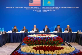 Казахстан намерен нарастить сотрудничество с США в сфере ИИ и критических минералов